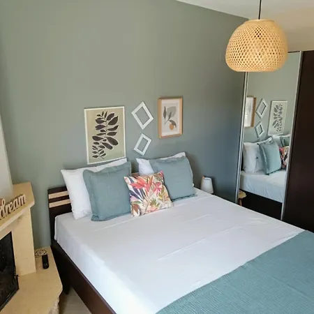 The Maisonette Apartman Nea Iraklitsa