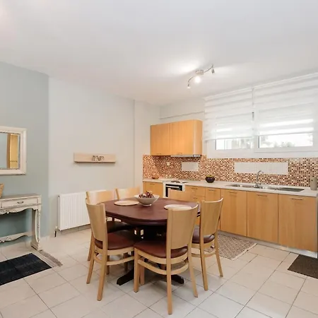 The Maisonette Nea Iraklitsa